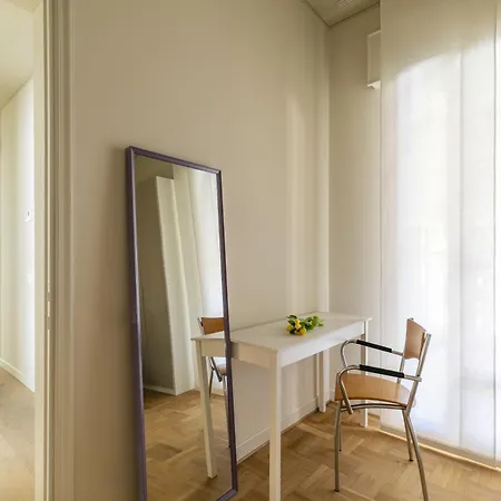 Liberty Lux House -